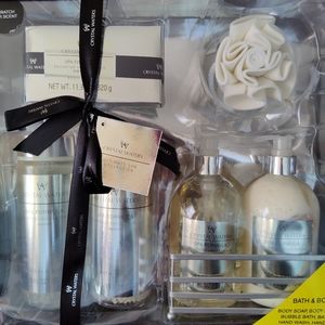 8 pieces Bath and Body Set